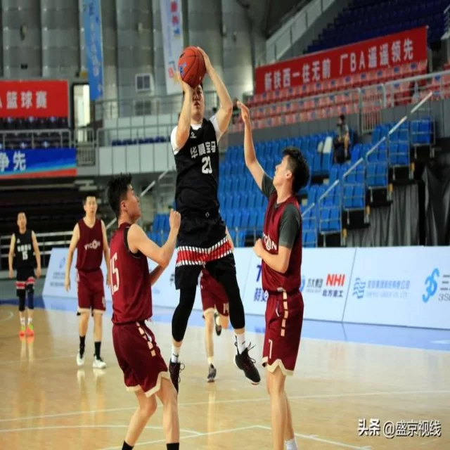 电竞季后赛战术变化分析与阵容视角探索